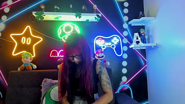 alaia-rogers online show from 03.18.25