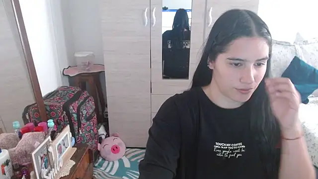 Naomi D online show from 05.03.26