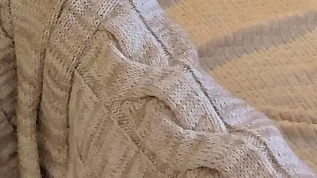 Snapshot of IceDanielles chatting on 10.27.25 IceDanielles online show from 10.27.25