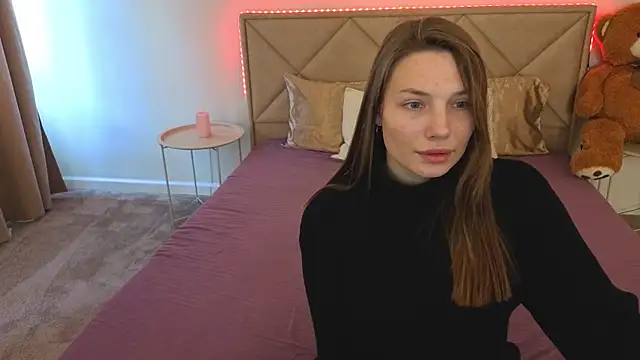 IceDanielles online show from 03.30.26