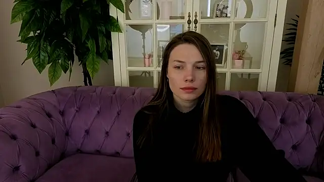 IceDanielles online show from 03.31.26