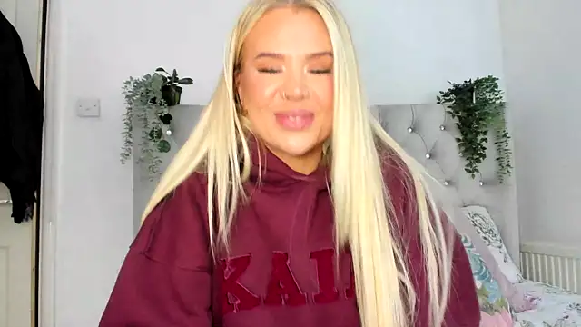 Alexia-Lee online show from 02.07.25