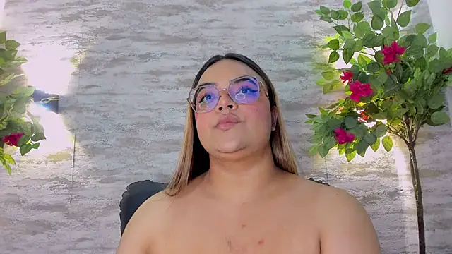 Snapshot of Celeste_Mcs_ chatting on 10.25.25 Celeste Mcs online show from 10.25.25