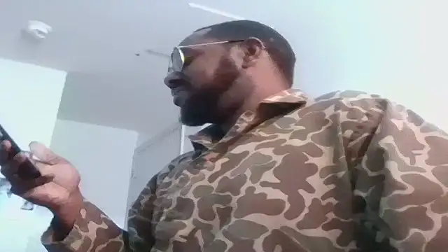 Snapshot of Edwardsbrittany1991 chatting on 03.25.26 Edwardsbrittany1991 online show from 03.25.26