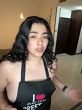 Snapshot of Ales_Kitten chatting on 12.16.25 Ales Kitten online show from 12.16.25