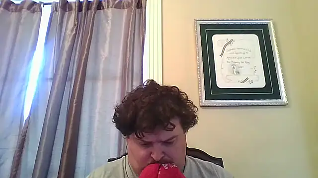 Snapshot of YelpedAverting chatting on 11.24.25 YelpedAverting online show from 11.24.25