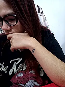 Snapshot of ZUCAAT chatting on 10.26.25 ZUCAAT online show from 10.26.25