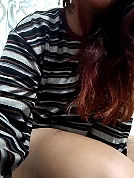 Snapshot of ZUCAAT chatting on 11.24.25 ZUCAAT online show from 11.24.25