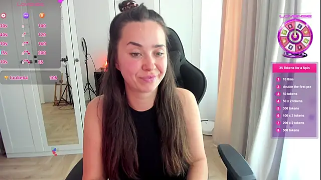 Snapshot of PlayfulGoddess chatting on 05.15.26 PlayfulGoddess online show from 05.15.26