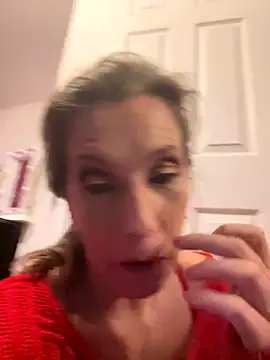 Snapshot of Lwhite1 chatting on 10.30.25 Lwhite1 online show from 10.30.25