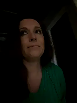 Snapshot of Lwhite1 chatting on 11.25.25 Lwhite1 online show from 11.25.25