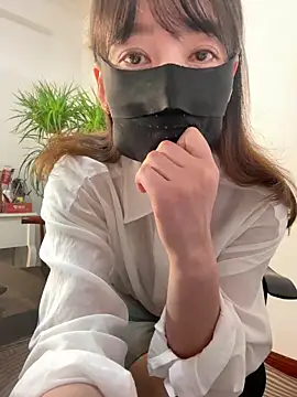 Snapshot of Annabody chatting on 02.24.25 Annabody online show from 02.24.25