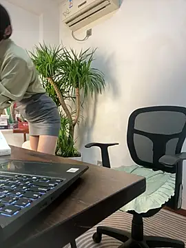 Snapshot of Annabody chatting on 03.14.25 Annabody online show from 03.14.25