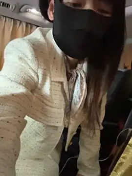 Snapshot of Annabody chatting on 10.20.25 Annabody online show from 10.20.25