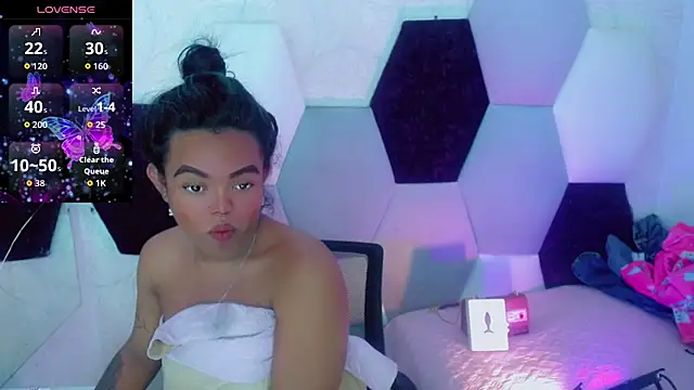 KayleighDreams  online show from 02.15.26