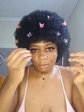 Snapshot of CocoBootyyy chatting on 02.27.25 CocoBootyyy online show from 02.27.25