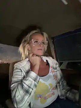 vixendoll87 online show from 02.12.26