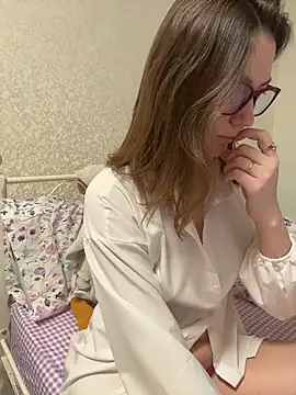 BeatriceTender online show from 03.09.26