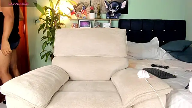 Neganhot  online show from 06.25.26