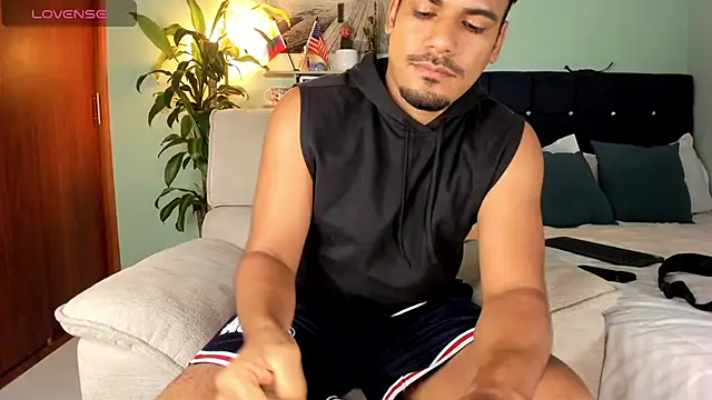 Neganhot  online show from 06.27.26
