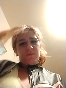 halobabe7620 online show from 10.17.25