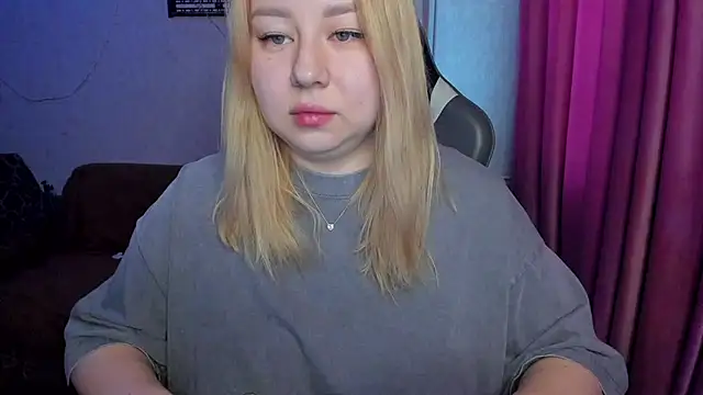 Milafoxxxy online show from 11.11.25