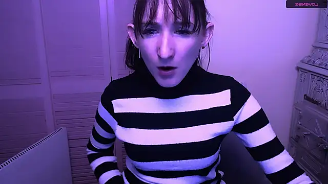 Snapshot of AmandaSell chatting on 01.01.25 AmandaSell online show from 01.01.25