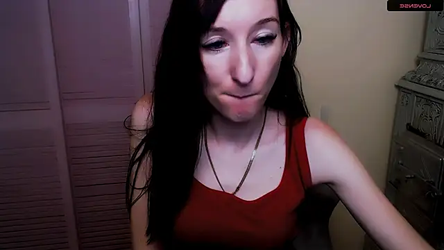 Snapshot of AmandaSell chatting on 01.14.25 AmandaSell online show from 01.14.25