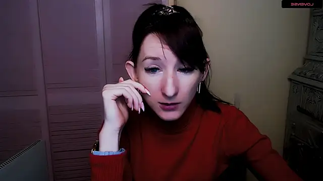 Snapshot of AmandaSell chatting on 01.16.25 AmandaSell online show from 01.16.25