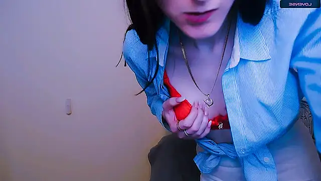 Snapshot of AmandaSell chatting on 02.10.25 AmandaSell online show from 02.10.25