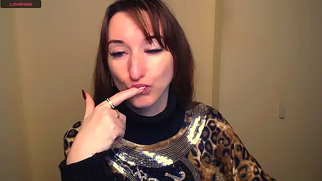 Snapshot of AmandaSell chatting on 03.02.25 AmandaSell online show from 03.02.25
