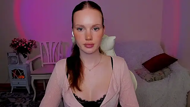 Snapshot of MishkaMe chatting on 05.31.26 MishkaMe online show from 05.31.26