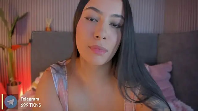 Snapshot of pamelaa_vega chatting on 07.17.26 pamelaa vega online show from 07.17.26