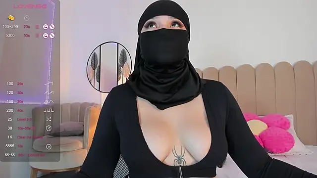 Snapshot of nashi_ra chatting on 03.11.25 nashi ra online show from 03.11.25