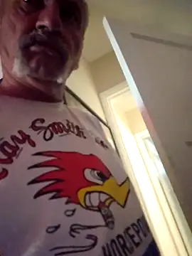 Snapshot of den-rock4u chatting on 03.26.26 den-rock4u online show from 03.26.26