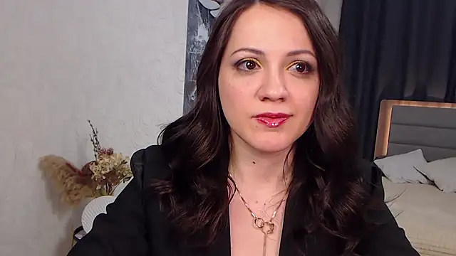 Snapshot of SusanMorado chatting on 02.23.25 SusanMorado online show from 02.23.25