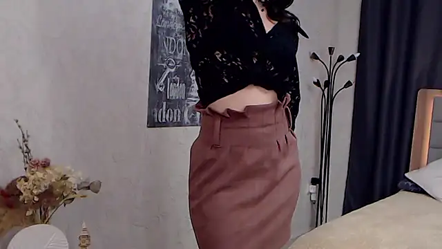 Snapshot of SusanMorado chatting on 03.02.25 SusanMorado online show from 03.02.25
