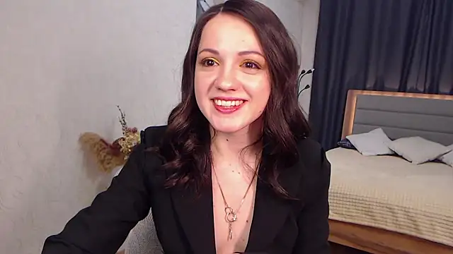 Snapshot of SusanMorado chatting on 03.04.25 SusanMorado online show from 03.04.25