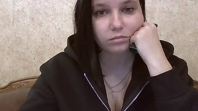 Snapshot of JeorginaJ chatting on 11.22.25 JeorginaJ online show from 11.22.25