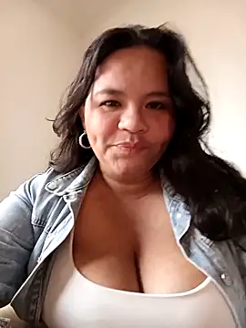 Julieta-tits online show from 04.18.26