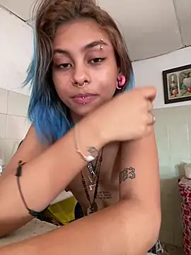 Snapshot of lilith_horny chatting on 01.23.25 lilith horny online show from 01.23.25