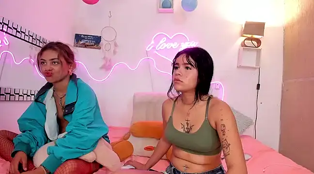 Snapshot of lilith_horny chatting on 03.01.25 lilith horny online show from 03.01.25