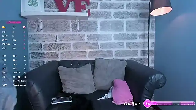 Snapshot of Tamaraakins chatting on 03.20.25 Tamaraakins online show from 03.20.25