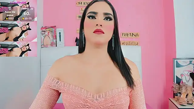 Snapshot of valentina_princess_ chatting on 04.23.26 valentina princess online show from 04.23.26