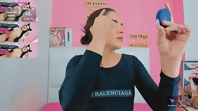Snapshot of valentina_princess_ chatting on 05.15.26 valentina princess online show from 05.15.26