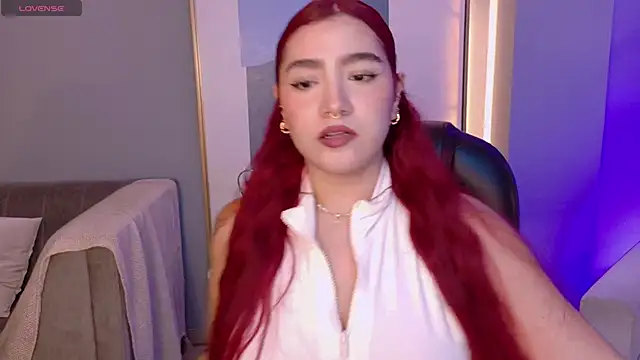 ViolettCastel online show from 11.13.25