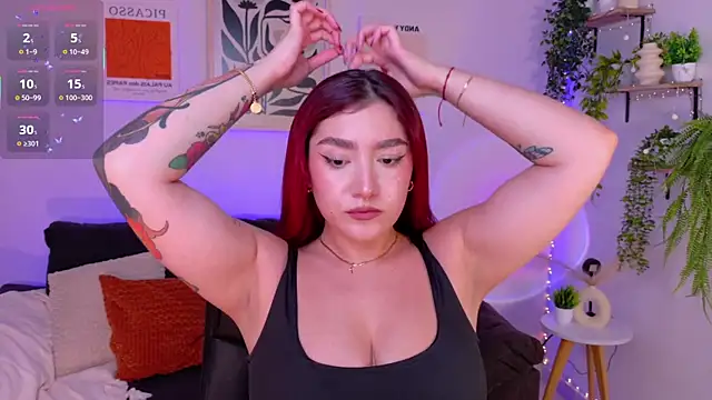 Snapshot of ViolettCastel chatting on 05.18.26 ViolettCastel online show from 05.18.26
