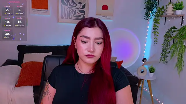 Snapshot of ViolettCastel chatting on 07.01.26 ViolettCastel online show from 07.01.26
