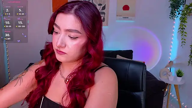 Snapshot of ViolettCastel chatting on 07.03.26 ViolettCastel online show from 07.03.26