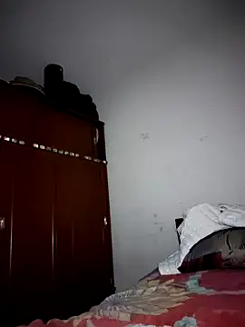 Snapshot of Rolblue chatting on 10.28.25 Rolblue online show from 10.28.25